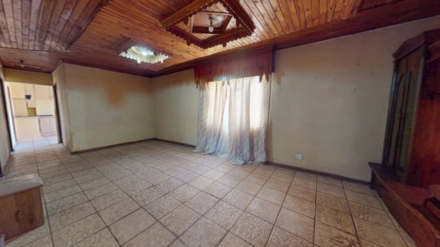 3 Bedroom Property for Sale in Ikageng North West